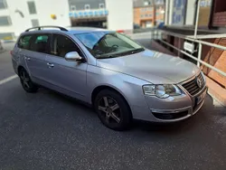 Silber Gebraucht 2010 VW Passat Comfortline Kombi | 2.500 € (Superpreis)