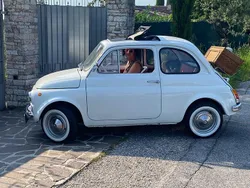 Beige Gebraucht 1968 Fiat 500 Limousine | 13.490 €