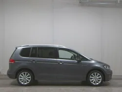 Grau Gebraucht 2019 VW Touran IQ Drive Van / Kleinbus | 19.980 € (Guter Preis)
