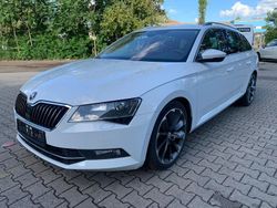 Weiß Gebraucht 2019 Skoda Superb Style Kombi | 16.950 € (Fairer Preis)