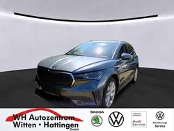 Quarzgrau metallic Gebraucht 2021 Skoda Enyaq iV SUV | 31.849 € (Fairer Preis)