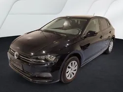 Deep black perleffekt Gebraucht 2021 VW Polo Comfortline Limousine | 14.990 € (Guter Preis)