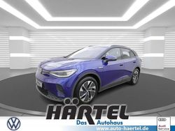 Blue dusk, metallic Gebraucht 2023 VW ID.4 Pro Performance SUV | 35.400 € (Fairer Preis)