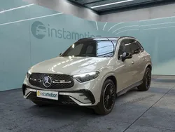 Grau Gebraucht 2025 Mercedes GLC450 SUV | 90.299 €