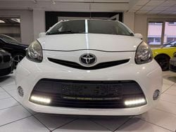 Cool white Gebraucht 2013 Toyota Aygo Kleinwagen | 3.899 € (Fairer Preis)