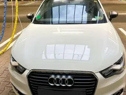 Weiß Gebraucht 2012 Audi A1 Ambition Kleinwagen | 11.000 € (Fairer Preis)