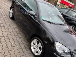Schwarz Gebraucht 2009 VW Polo Trendline Kleinwagen | 2.500 € (Guter Preis)