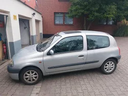 Silber Gebraucht 1999 Renault Clio II Kleinwagen | 1.250 € (Superpreis)