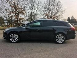 Schwarz Gebraucht 2013 Opel Insignia Kombi | 5.900 € (Guter Preis)