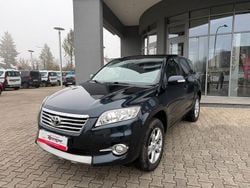 Blau Gebraucht 2012 Toyota RAV4 Travel SUV | 12.999 € (Etwas zu teuer)