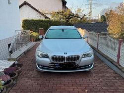 Silber Gebraucht 2011 BMW 520 Kombi | 9.900 € (Fairer Preis)