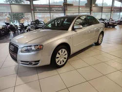 Silber Gebraucht 2005 Audi A4 Comfort Limousine | 3.900 € (Etwas zu teuer)