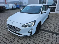 Weiß Gebraucht 2020 Ford Focus Cool & Connect Kombi | 16.490 € (Fairer Preis)