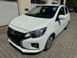 Weiß Gebraucht 2024 Mitsubishi Space Star Select Kleinwagen | 11.800 € (Fairer Preis)