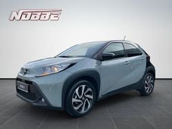 Grau Gebraucht 2024 Toyota Aygo Team Kleinwagen | 16.990 € (Fairer Preis)