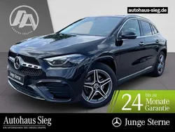 Kosmosschwarz Gebraucht 2023 Mercedes GLA200 AMG Line Premium Plus SUV | 43.564 € (Fairer Preis)
