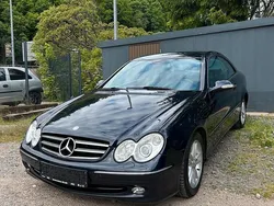 Blau Gebraucht 2004 Mercedes CLK240 Avantgarde Coupé | 3.399 € (Fairer Preis)