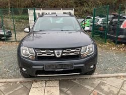 Grau Gebraucht 2015 Dacia Duster SUV | 6.950 € (Fairer Preis)