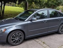 Grau Gebraucht 2004 Volvo S40 Limousine | 750 € (Superpreis)