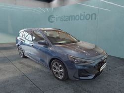 Blau Gebraucht 2023 Ford Focus ST-Line Kombi | 27.650 € (Etwas zu teuer)