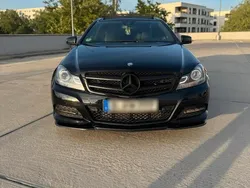 Schwarz Gebraucht 2011 Mercedes C63 AMG Coupé | 9.300 €
