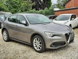 Silber Gebraucht 2019 Alfa Romeo Stelvio Super SUV | 17.998 € (Guter Preis)