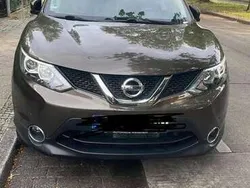 Braun Gebraucht 2016 Nissan Qashqai N-Connecta SUV | 14.500 € (Fairer Preis)
