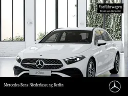 Weiß Gebraucht 2025 Mercedes A200 AMG Limousine | 40.250 € (Teuer)