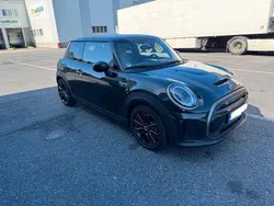 Grün Gebraucht 2023 Mini Cooper SE Resolute Edition Kleinwagen | 19.700 € (Guter Preis)