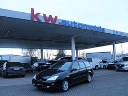 Schwarz Gebraucht 2000 Ford Focus Kombi | 999 € (Guter Preis)