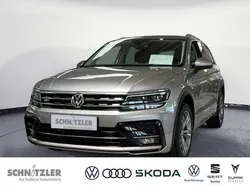 Silber Gebraucht 2020 VW Tiguan Highline SUV | 28.650 € (Guter Preis)