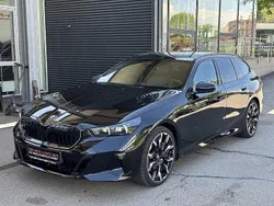Schwarz Gebraucht 2024 BMW 540 M Sport Kombi | 74.990 €