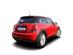 Rot Gebraucht 2018 Mini Cooper Kleinwagen | 20.048 € (Etwas zu teuer)