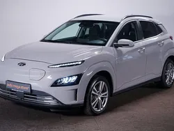 Grau Gebraucht 2021 Hyundai Kona Trend SUV | 16.996 € (Guter Preis)