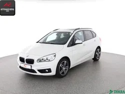 Weiß Gebraucht 2015 BMW 220 Active Tourer M Sport Van / Kleinbus | 16.480 € (Fairer Preis)