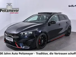 (1k) black pearl m Gebraucht 2022 Kia Ceed GT Limousine | 31.990 € (Teuer)