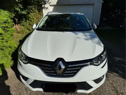 Weiß Gebraucht 2019 Renault Grand Scénic Bose Edition Van / Kleinbus | 12.900 €