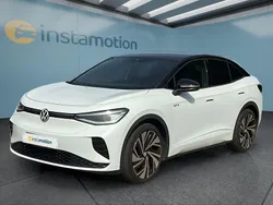 Weiß Gebraucht 2023 VW ID.5 GTX SUV | 42.049 € (Teuer)
