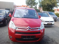 Rot Gebraucht 2010 Citroën Berlingo Van / Kleinbus | 3.499 € (Fairer Preis)