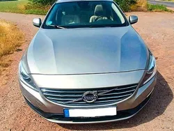 Gold Gebraucht 2015 Volvo S60 Summum Limousine | 11.000 € (Superpreis)
