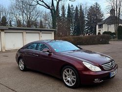 Rot Gebraucht 2007 Mercedes CLS320 Limousine | 9.000 € (Fairer Preis)