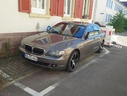 Beige Gebraucht 2007 BMW 750 Sport Line Limousine | 9.000 € (Etwas zu teuer)