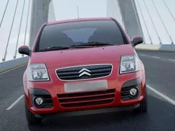 Schwarz Gebraucht 2009 Citroën C2 Kleinwagen | 1.490 € (Fairer Preis)
