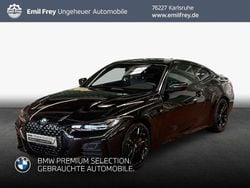Saphirschwarz metallic Gebraucht 2022 BMW M4 Coupé | 48.780 € (Guter Preis)