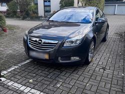 Grau Gebraucht 2011 Opel Insignia Limousine | 5.700 € (Teuer)