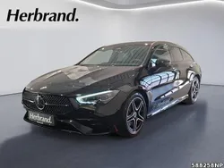Schwarz Neu 2025 Mercedes CLA200 Shooting Brake AMG Kombi | 41.440 €