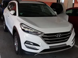 Weiß Gebraucht 2016 Hyundai Tucson Trend SUV | 11.600 € (Fairer Preis)