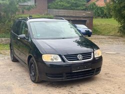 Schwarz Gebraucht 2004 VW Touran Van / Kleinbus | 999 € (Superpreis)
