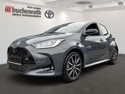 Ash (1m2)/ black (202) Neu 2025 Toyota Yaris Hybrid Sport Kleinwagen | 34.800 € (Teuer)