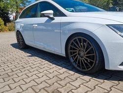 Weiß Gebraucht 2017 Seat Leon ST FR Kombi | 8.900 € (Fairer Preis)